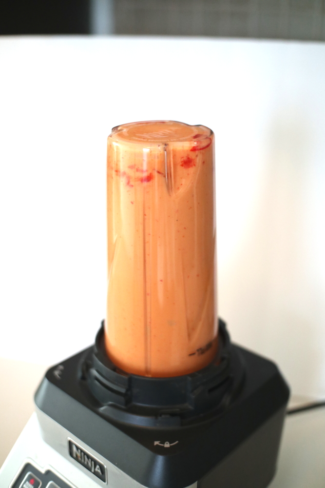 blender chopped char red pepper for red pepper hummus using canned hummus recipe fully blended